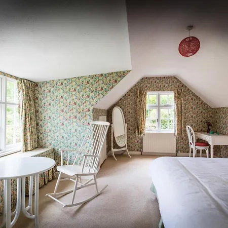 Βίλα Bantry Bay House